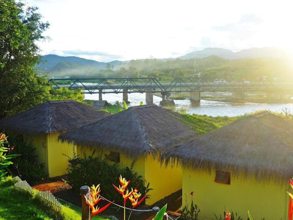 Him Naam Pai Resort Bagian luar foto