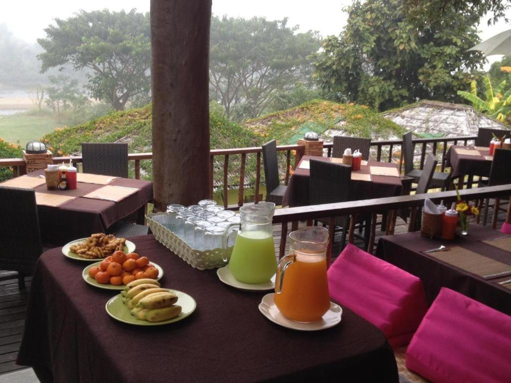 Him Naam Pai Resort Bagian luar foto