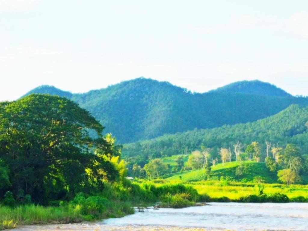 Him Naam Pai Resort Bagian luar foto