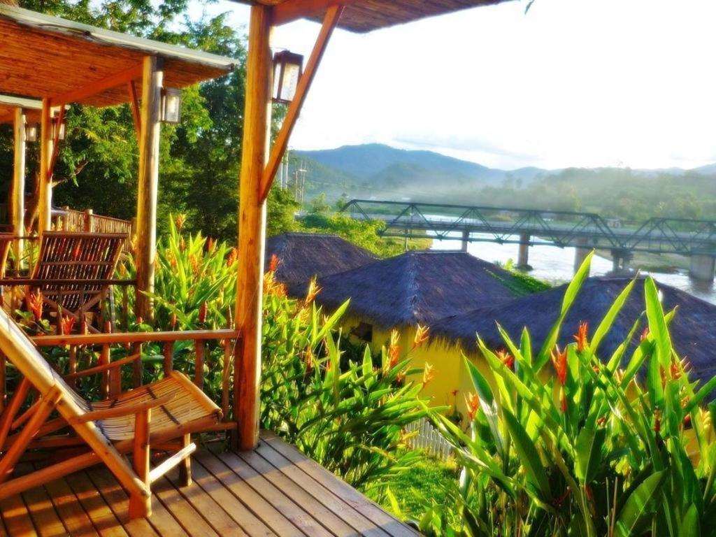 Him Naam Pai Resort Bagian luar foto