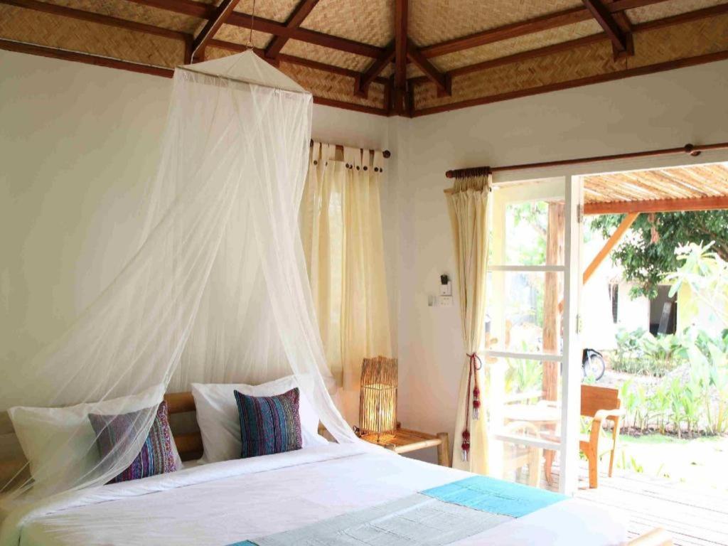 Him Naam Pai Resort Bagian luar foto