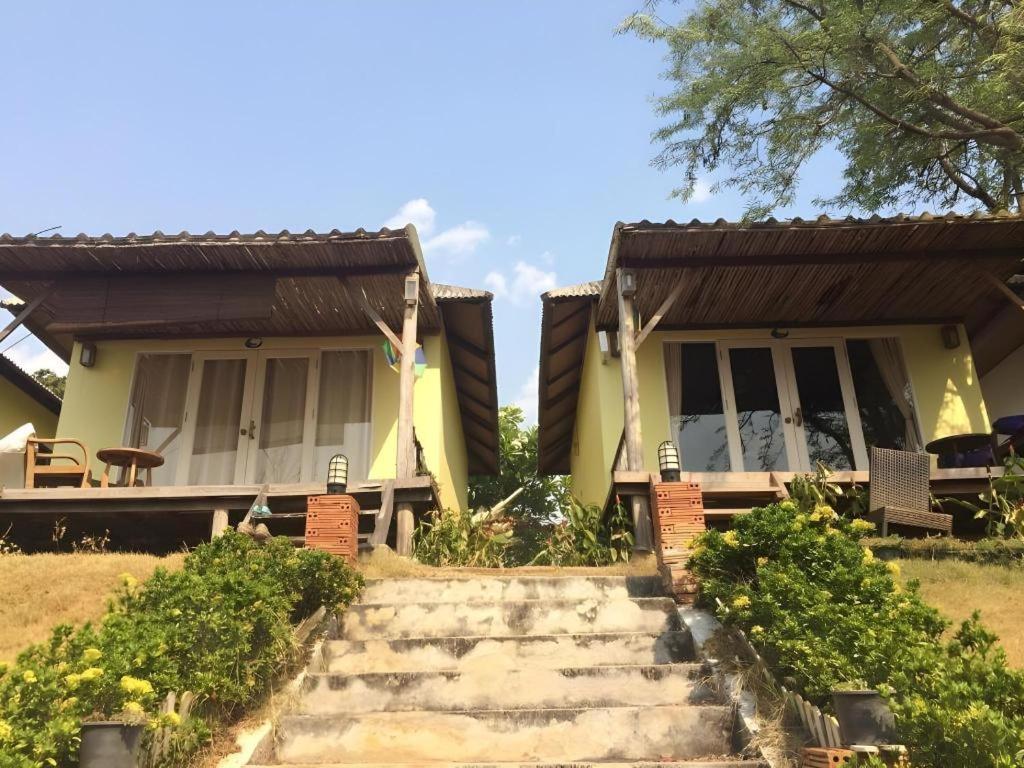 Him Naam Pai Resort Bagian luar foto